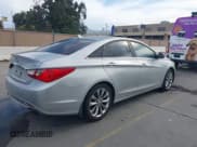 ✅ 2011 Hyundai Sonata Limited • VIN: 5NPEC4AB9BH162218 • Lot: 43682255. Listed on IAAI with 198,955 mi. Free auction sales archive from the USA and detailed vehicle history report at DreamBid. Image 4.