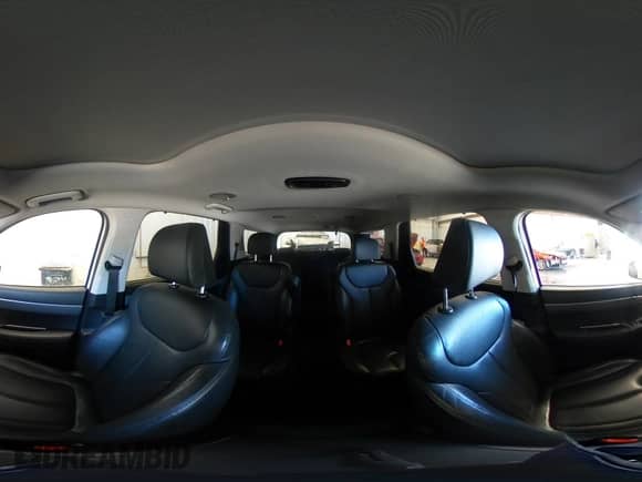 2020 Hyundai Palisade SEL с VIN KM8R4DHE1LU088388, выставлен на аукционе Copart как лот 74095624 с пробегом 105 906 миль миль и Списание • Salvage title. История ставок и продаж доступна на DreamBid. Изображение 15.