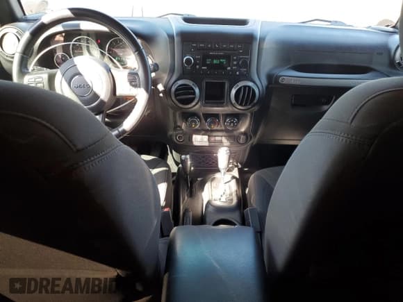 ✅ 2017 Jeep Wrangler Sport • VIN: 1C4AJWAG9HL729625 • Лот: 84612605. Опубликован ранее на Copart с пробегом 90 361 миль. Бесплатный доступ к архиву аукционных продаж из США и подробный отчёт об истории автомобиля на DreamBid. Изображение 8.