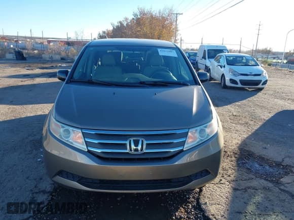 ✅ 2013 Honda Odyssey EX • VIN: 5FNRL5H49DB024582 • Lot: 43875807. Listed on IAAI with 111,799 mi. Free auction sales archive from the USA and detailed vehicle history report at DreamBid. Image 12.