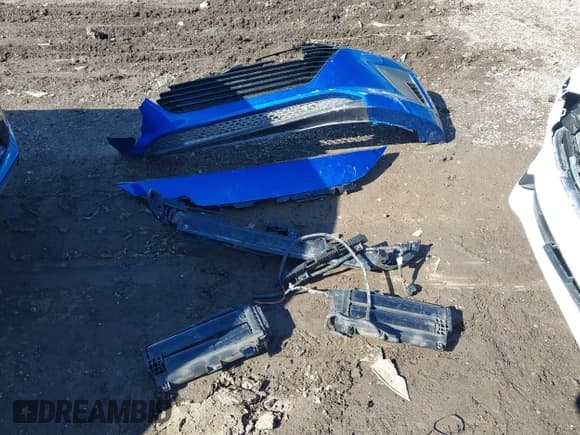 ✅ 2018 Hyundai Ioniq Blue • VIN: KMHC65LC3JU072993 • Lot: 41583151. Wystawiony na IAAI z przebiegiem 182 964 mil. Bezpłatny archiwum sprzedaży aukcyjnych z USA i szczegółowy raport historii pojazdu na DreamBid. Zdjęcie 12.