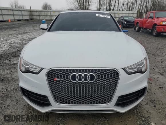 ✅ 2013 Audi RS 5 • VIN: WUAC6AFR4DA902998 • Lot: 46179095. Listed on Copart with 79,590 mi. Free auction sales archive from the USA and detailed vehicle history report at DreamBid. Image 5.
