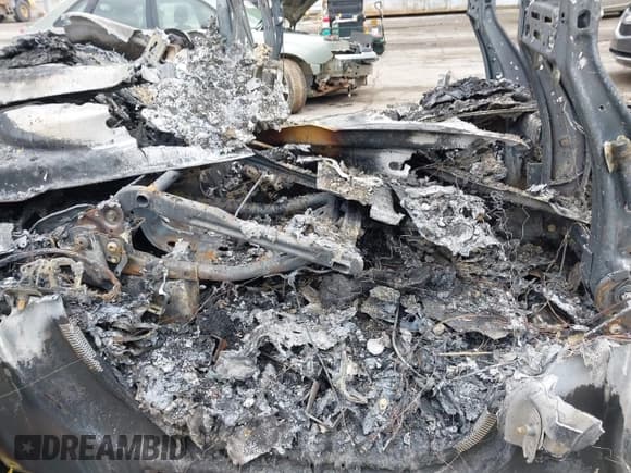 ✅ 2016 Ford F-150 XLT • VIN: 1FTEW1EG1GFA87186 • Лот: 42210344. Опубликован ранее на IAAI с пробегом Не указан. Бесплатный доступ к архиву аукционных продаж из США и подробный отчёт об истории автомобиля на DreamBid. Изображение 8.