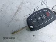 ✅ 2017 Hyundai Sonata SE • VIN: 5NPE24AFXHH487328 • Lot: 43070155. Wystawiony na IAAI z przebiegiem 180 786 mil. Bezpłatny archiwum sprzedaży aukcyjnych z USA i szczegółowy raport historii pojazdu na DreamBid. Zdjęcie 11.