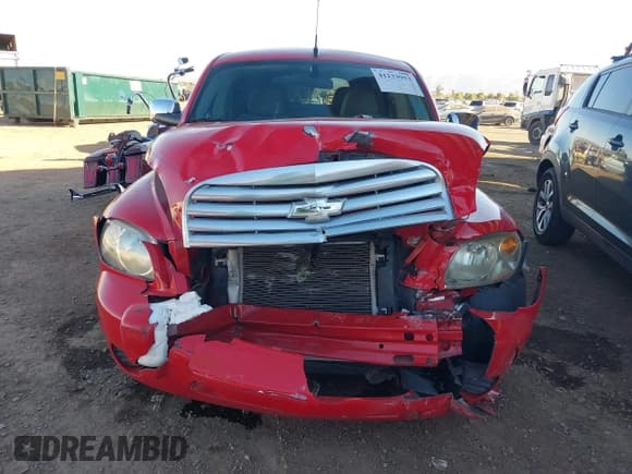 ✅ 2011 Chevrolet HHR 1LT • VIN: 3GNBABFWXBS532565 • Lot: 41233953. Listed on IAAI with 103,956 mi. Free auction sales archive from the USA and detailed vehicle history report at DreamBid. Image 12.