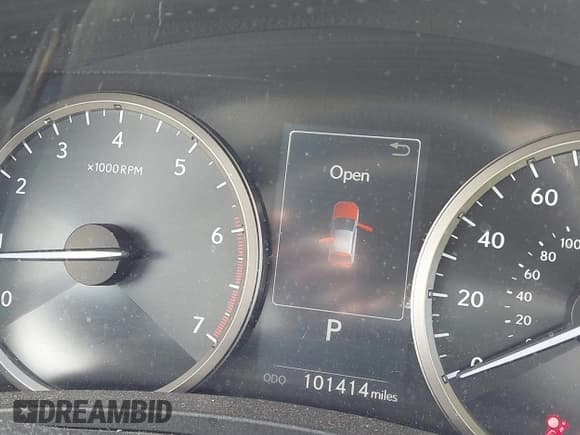 ✅ 2018 Lexus NX 300 • VIN: JTJYARBZ9J2100083 • Lot: 42047370. Wystawiony na IAAI z przebiegiem 101 414 mil. Bezpłatny archiwum sprzedaży aukcyjnych z USA i szczegółowy raport historii pojazdu na DreamBid. Zdjęcie 15.