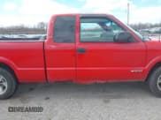 ✅ 2000 Chevrolet S-10 LS • VIN: 1GCCS19W3Y8111269 • Лот: 42087682. Опубликован ранее на IAAI с пробегом 176 712 миль. Бесплатный доступ к архиву аукционных продаж из США и подробный отчёт об истории автомобиля на DreamBid. Изображение 6.