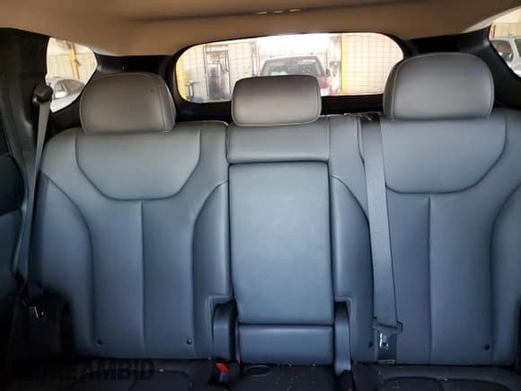 ✅ 2023 Hyundai Santa Fe SEL • VIN: 5NMS3DAJ6PH601857 • Lot: 85736895. Wystawiony na Copart z przebiegiem 23 680 mil. Bezpłatny archiwum sprzedaży aukcyjnych z USA i szczegółowy raport historii pojazdu na DreamBid. Zdjęcie 10.