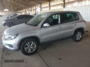 ✅ 2013 Volkswagen Tiguan S • VIN: WVGAV3AX8DW576243 • Лот: 62882635. Опубликован ранее на Copart с пробегом 115 113 миль. Бесплатный доступ к архиву аукционных продаж из США и подробный отчёт об истории автомобиля на DreamBid. Изображение 1.