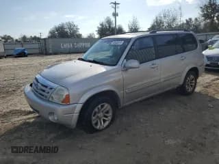 ✅ 2004 Suzuki XL7 LX • VIN: JS3TY92V744104987 • Lot: 43455315. Listed on Copart with 211,431 mi. Free auction sales archive from the USA and detailed vehicle history report at DreamBid. Image 1.