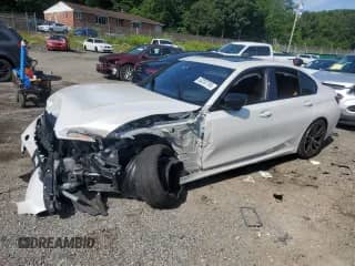 2022 BMW 3 Series 330i xDrive z VIN 3MW5R7J01N8C28148, wystawiony jako Copart lot #66203795 z przebiegiem Nie podano mil oraz Szkoda całkowita • Salvage title. Historia ofert i sprzedaży dostępna na DreamBid. Obrazek 1.