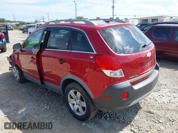 ✅ 2012 Chevrolet Captiva Sport LS • VIN: 3GNAL2EK5CS569190 • Lot: 42507997. Wystawiony na IAAI z przebiegiem 186 613 mil. Bezpłatny archiwum sprzedaży aukcyjnych z USA i szczegółowy raport historii pojazdu na DreamBid. Zdjęcie 3.
