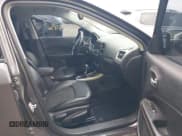 ✅ 2018 Jeep Compass Altitude • VIN: 3C4NJDBBXJT463583 • Lot: 42778529. Wystawiony na IAAI z przebiegiem 92 789 mil. Bezpłatny archiwum sprzedaży aukcyjnych z USA i szczegółowy raport historii pojazdu na DreamBid. Zdjęcie 5.