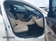 ✅ 2017 Mercedes-Benz C 300 • VIN: 55SWF4JB3HU189495 • Lot: 42668876. Wystawiony na IAAI z przebiegiem 45 724 mil. Bezpłatny archiwum sprzedaży aukcyjnych z USA i szczegółowy raport historii pojazdu na DreamBid. Zdjęcie 5.