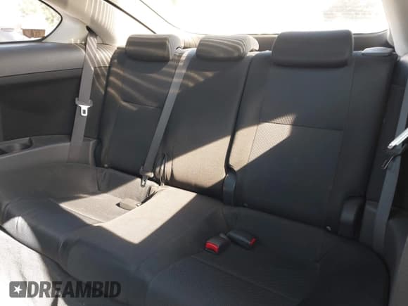 ✅ 2010 Scion tC • VIN: JTKDE3B74A0317272 • Lot: 43725777. Wystawiony na IAAI z przebiegiem 171 952 mil. Bezpłatny archiwum sprzedaży aukcyjnych z USA i szczegółowy raport historii pojazdu na DreamBid. Zdjęcie 8.