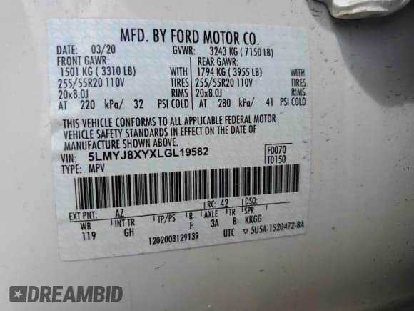 ✅ 2020 Lincoln Aviator Grand Touring • VIN: 5LMYJ8XYXLGL19582 • Lot: 61561415. Wystawiony na Copart z przebiegiem 80 805 mil. Bezpłatny archiwum sprzedaży aukcyjnych z USA i szczegółowy raport historii pojazdu na DreamBid. Zdjęcie 13.