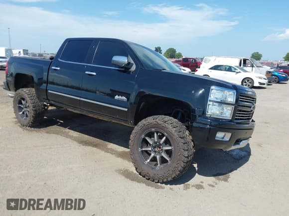 ✅ 2015 Chevrolet Silverado 1500 High Country • VIN: 3GCUKTEJ6FG187019 • Лот: 42836069. Опубликован ранее на IAAI с пробегом 144 832 миль. Бесплатный доступ к архиву аукционных продаж из США и подробный отчёт об истории автомобиля на DreamBid. Изображение 1.