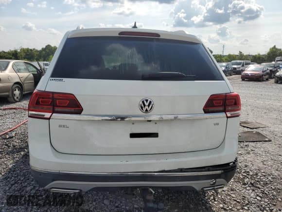 ✅ 2018 Volkswagen Atlas SEL • VIN: 1V2ER2CA4JC515609 • Лот: 66895095. Опубликован ранее на Copart с пробегом 107 347 миль. Бесплатный доступ к архиву аукционных продаж из США и подробный отчёт об истории автомобиля на DreamBid. Изображение 6.