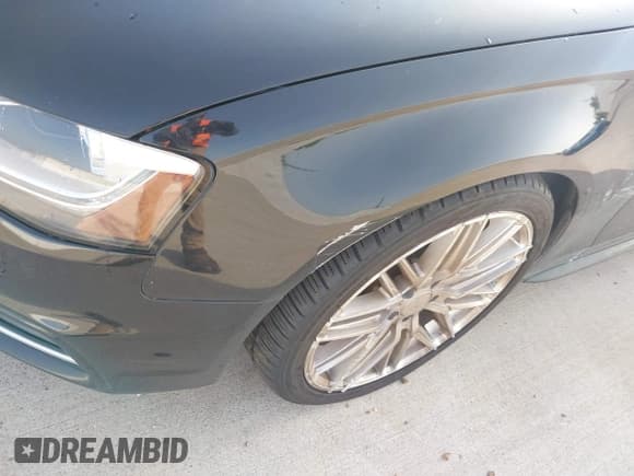 ✅ 2013 Audi S4 Premium Plus • VIN: WAUBGAFL1DA211832 • Lot: 42619186. Listed on IAAI with 120,826 mi. Free auction sales archive from the USA and detailed vehicle history report at DreamBid. Image 17.