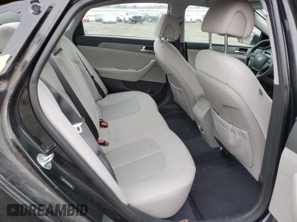 ✅ 2017 Hyundai Sonata SE • VIN: 5NPE24AF8HH568408 • Lot: 42303153. Listed on Copart with 56,746 mi. Free auction sales archive from the USA and detailed vehicle history report at DreamBid. Image 10.