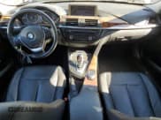 ✅ 2014 BMW 3 Series 328d • VIN: WBA3D3C57EK156748 • Lot: 82563005. Wystawiony na Copart z przebiegiem 90 229 mil. Bezpłatny archiwum sprzedaży aukcyjnych z USA i szczegółowy raport historii pojazdu na DreamBid. Zdjęcie 8.