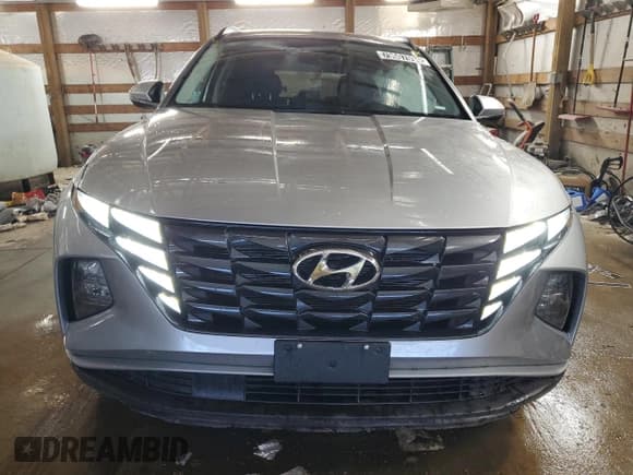 ✅ 2024 Hyundai Tucson SEL • VIN: 5NMJBCDEXRH402997 • Lot: 79607094. Wystawiony na Copart z przebiegiem 18 332 mil. Bezpłatny archiwum sprzedaży aukcyjnych z USA i szczegółowy raport historii pojazdu na DreamBid. Zdjęcie 5.