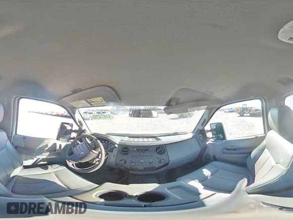 ✅ 2015 Ford F-350 XL • VIN: 1FTRF3B68FEB12291 • Лот: 91874255. Опубликован ранее на Copart с пробегом 45 315 миль. Бесплатный доступ к архиву аукционных продаж из США и подробный отчёт об истории автомобиля на DreamBid. Изображение 14.