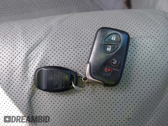 ✅ 2006 Lexus GS 300 • VIN: JTHCH96S960018698 • Lot: 43684481. Wystawiony na IAAI z przebiegiem 91 217 mil. Bezpłatny archiwum sprzedaży aukcyjnych z USA i szczegółowy raport historii pojazdu na DreamBid. Zdjęcie 11.