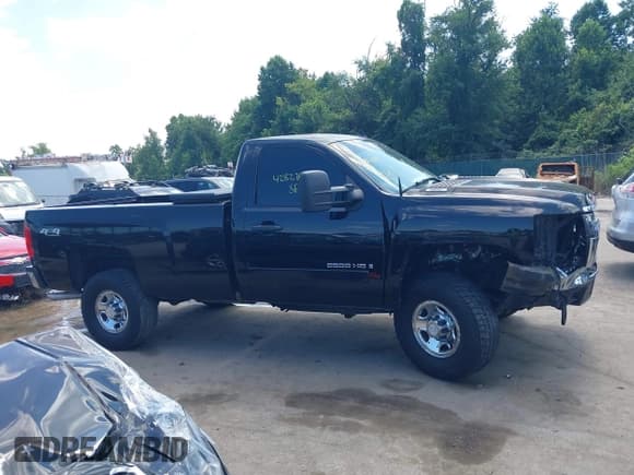 ✅ 2007 Chevrolet Silverado 2500HD 1LT • VIN: 1GCHK24K07E514058 • Lot: 42827038. Wystawiony na IAAI z przebiegiem 82 424 mil. Bezpłatny archiwum sprzedaży aukcyjnych z USA i szczegółowy raport historii pojazdu na DreamBid. Zdjęcie 14.
