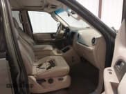 ✅ 2003 Ford Expedition Eddie Bauer • VIN: 1FMFU18L73LB95807 • Lot: 43865229. Listed on IAAI with 200,435 mi. Free auction sales archive from the USA and detailed vehicle history report at DreamBid. Image 5.