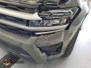 ✅ 2024 Ford Expedition XLT • VIN: 1FMJU1J86REA72349 • Lot: 43944786. Wystawiony na IAAI z przebiegiem 54 528 mil. Bezpłatny archiwum sprzedaży aukcyjnych z USA i szczegółowy raport historii pojazdu na DreamBid. Zdjęcie 31.