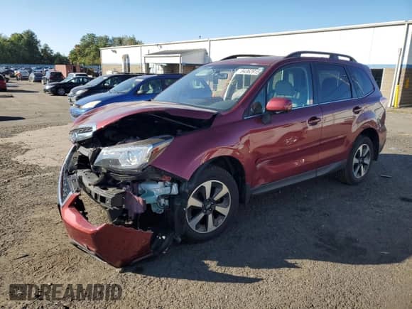 2018 Subaru Forester Limited with VIN JF2SJARC3JH572970, listed as a Copart auction lot 84362915 with 61,805 mi miles and Salvage title. Bid and sale history available at DreamBid. Image 1.