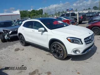 ✅ 2020 Mercedes-Benz GLA 250 • VIN: WDCTG4GB6LU024561 • Lot: 42742235. Wystawiony na IAAI z przebiegiem 18 882 mil. Bezpłatny archiwum sprzedaży aukcyjnych z USA i szczegółowy raport historii pojazdu na DreamBid. Zdjęcie 1.