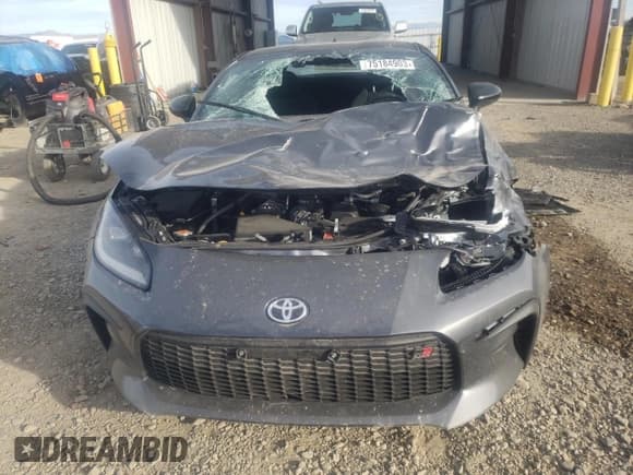 ✅ 2023 Toyota 86 • VIN: JF1ZNBC1XP8760530 • Lot: 75184903. Listed on Copart with 7,030 mi. Free auction sales archive from the USA and detailed vehicle history report at DreamBid. Image 5.