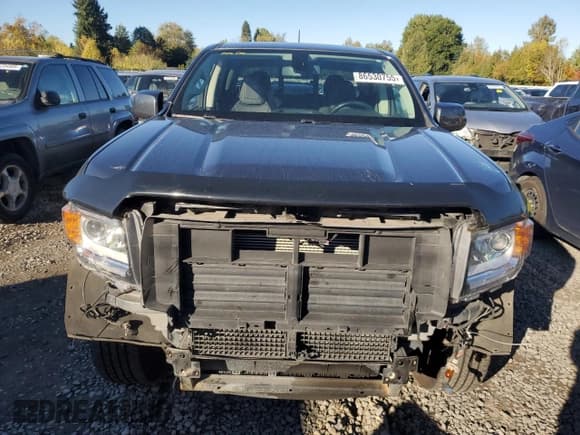 ✅ 2016 GMC Canyon 4WD SLE • VIN: 1GTG6CE34G1217914 • Lot: 86530755. Listed on Copart with 98,973 mi. Free auction sales archive from the USA and detailed vehicle history report at DreamBid. Image 5.