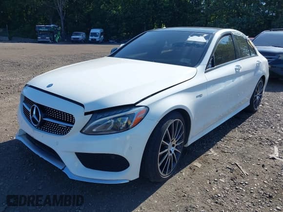 ✅ 2017 Mercedes-Benz C 43 AMG • VIN: 55SWF6EB6HU185222 • Lot: 42534527. Wystawiony na IAAI z przebiegiem 49 474 mil. Bezpłatny archiwum sprzedaży aukcyjnych z USA i szczegółowy raport historii pojazdu na DreamBid. Zdjęcie 2.