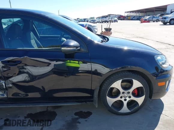 ✅ 2012 Volkswagen Golf GTI • VIN: WVWHV7AJ7CW261082 • Lot: 43621843. Listed on IAAI with 105,762 mi. Free auction sales archive from the USA and detailed vehicle history report at DreamBid. Image 17.