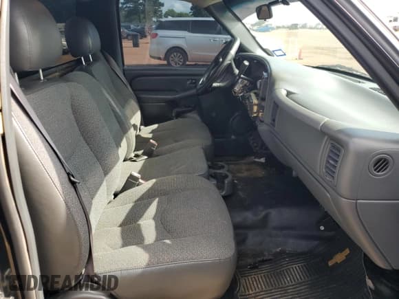 ✅ 2000 Chevrolet Silverado 1500 LS • VIN: 1GCEC14T5YZ168330 • Лот: 71237754. Опубликован ранее на Copart с пробегом Не указан. Бесплатный доступ к архиву аукционных продаж из США и подробный отчёт об истории автомобиля на DreamBid. Изображение 10.