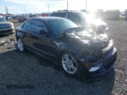 ✅ 2011 BMW 1 Series 135i • VIN: WBAUC9C5XBVM10182 • Лот: 43513545. Опубликован ранее на IAAI с пробегом 85 219 миль. Бесплатный доступ к архиву аукционных продаж из США и подробный отчёт об истории автомобиля на DreamBid. Изображение 1.