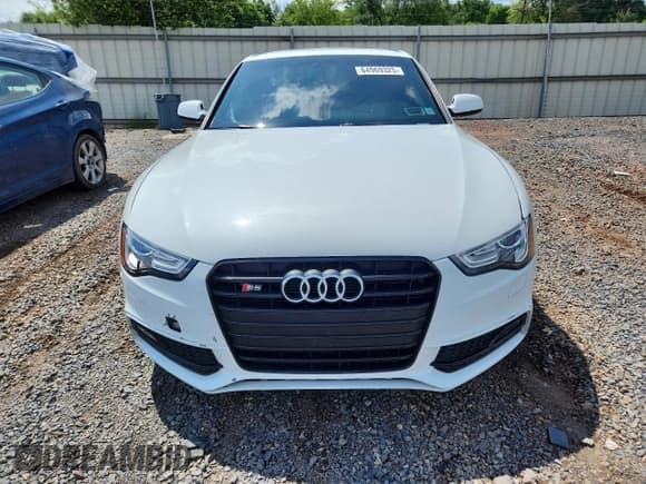 ✅ 2014 Audi S5 Premium Plus • VIN: WAUCGAFRXEA043196 • Lot: 64969325. Wystawiony na Copart z przebiegiem 94 333 mil. Bezpłatny archiwum sprzedaży aukcyjnych z USA i szczegółowy raport historii pojazdu na DreamBid. Zdjęcie 5.