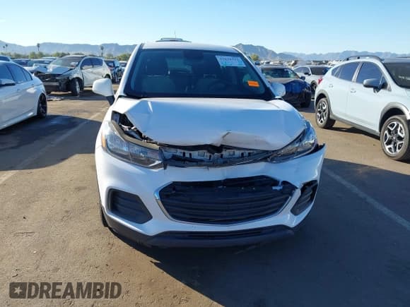 ✅ 2020 Chevrolet Trax LS • VIN: 3GNCJKSBXLL183393 • Lot: 43628511. Wystawiony na IAAI z przebiegiem 133 535 mil. Bezpłatny archiwum sprzedaży aukcyjnych z USA i szczegółowy raport historii pojazdu na DreamBid. Zdjęcie 12.