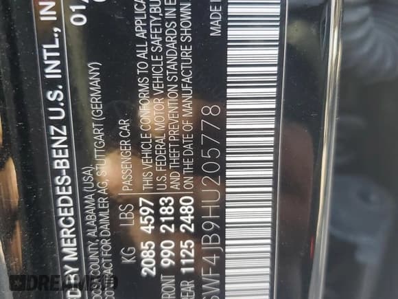 ✅ 2017 Mercedes-Benz C 300 • VIN: 55SWF4JB9HU205778 • Lot: 92354375. Listed on Copart with 50,987 mi. Free auction sales archive from the USA and detailed vehicle history report at DreamBid. Image 12.