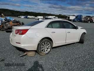 2015 Chevrolet Malibu LTZ z VIN 1G11F5SL4FF248676, wystawiony jako Copart lot #82410735 z przebiegiem Nie podano mil oraz Szkoda całkowita • Salvage title. Historia ofert i sprzedaży dostępna na DreamBid. Obrazek 3.