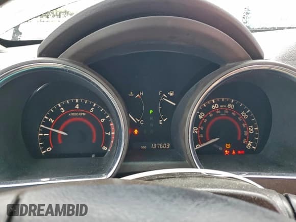 ✅ 2010 Toyota Highlander • VIN: 5TDZK3EH1AS005787 • Lot: 95283155. Listed on Copart with 137,603 mi. Free auction sales archive from the USA and detailed vehicle history report at DreamBid. Image 9.