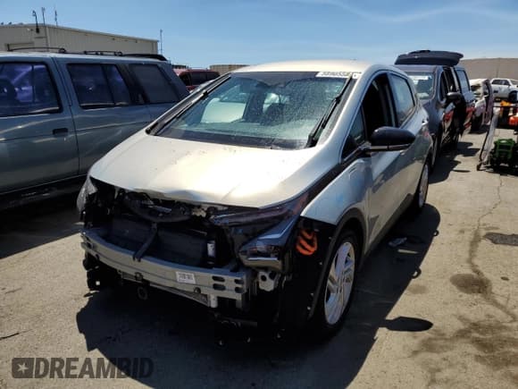 ✅ 2023 Chevrolet Bolt EV 1LT • VIN: 1G1FW6S06P4126223 • Lot: 58905584. Wystawiony na Copart z przebiegiem 28 343 mil. Bezpłatny archiwum sprzedaży aukcyjnych z USA i szczegółowy raport historii pojazdu na DreamBid. Zdjęcie 1.