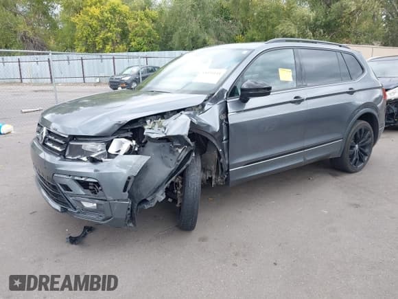✅ 2021 Volkswagen Tiguan SE • VIN: 3VV2B7AX6MM134359 • Лот: 43431141. Опубликован ранее на IAAI с пробегом 50 269 миль. Бесплатный доступ к архиву аукционных продаж из США и подробный отчёт об истории автомобиля на DreamBid. Изображение 2.
