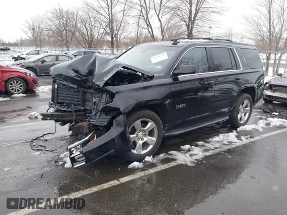 ✅ 2017 Chevrolet Tahoe LT • VIN: 1GNSCBKC2HR228485 • Lot: 41554330. Listed on IAAI with Not provided. Free auction sales archive from the USA and detailed vehicle history report at DreamBid. Image 6.
