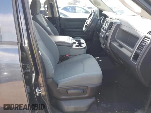 ✅ 2013 Ram 1500 Express • VIN: 1C6RR6FT5DS588271 • Lot: 41993625. Listed on IAAI with 221,673 mi. Free auction sales archive from the USA and detailed vehicle history report at DreamBid. Image 5.