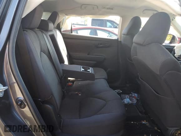 ✅ 2021 Toyota Highlander LE • VIN: 5TDBZRBH0MS069442 • Lot: 85372625. Listed on Copart with Not provided. Free auction sales archive from the USA and detailed vehicle history report at DreamBid. Image 11.