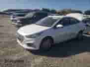 ✅ 2022 Hyundai Accent SEL • VIN: 3KPC24A68NE173880 • Lot: 74502844. Wystawiony na Copart z przebiegiem 24 671 mil mil. Skorzystaj z bezpłatnego archiwum sprzedaży aukcyjnych z USA i zobacz szczegółowy raport historii pojazdu na DreamBid. Zdjęcie 1.